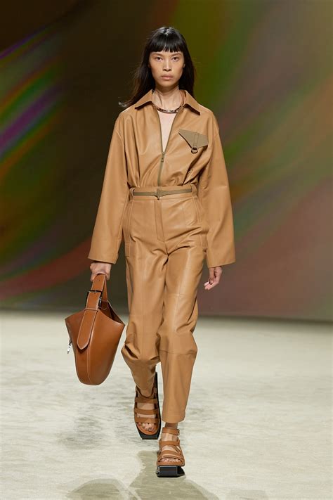 new collection hermes presentation|the best hermes outfits.